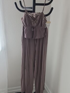 Victoria's Secret Mauve Lace-Trim Wide-Leg Lounge Set